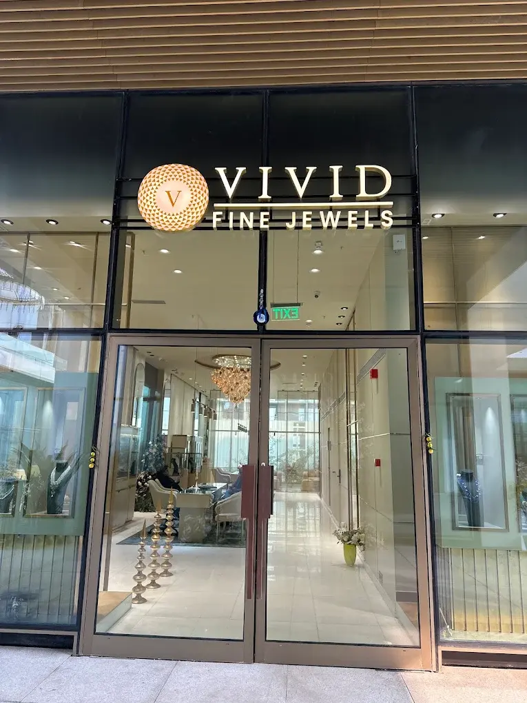 Vivid Fine Jewels Flagship Entrance